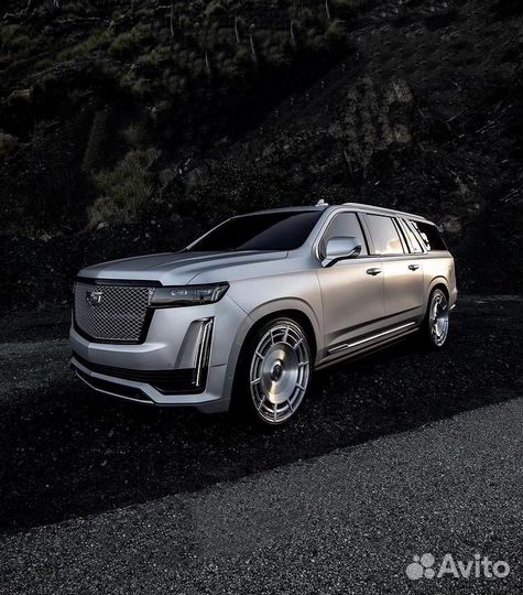 Кованые диски GT Forged R23 на Cadillac Escalade