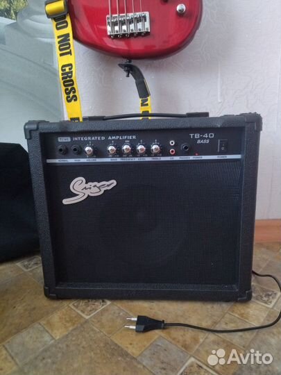 Бас гитара 5 струн