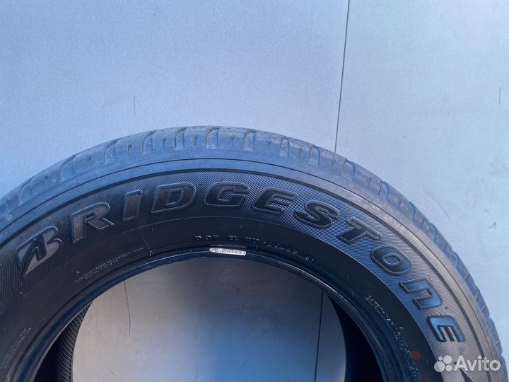 Bridgestone Dueler A/T 285/60 R18