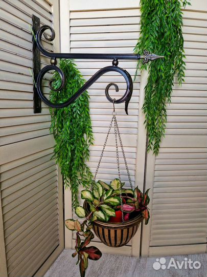 Кронштейн для фонаря кашпо