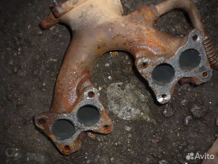 Выпускной коллектор Альмера n16