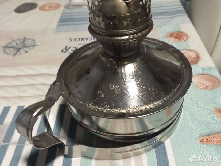 Керосиновая лампа