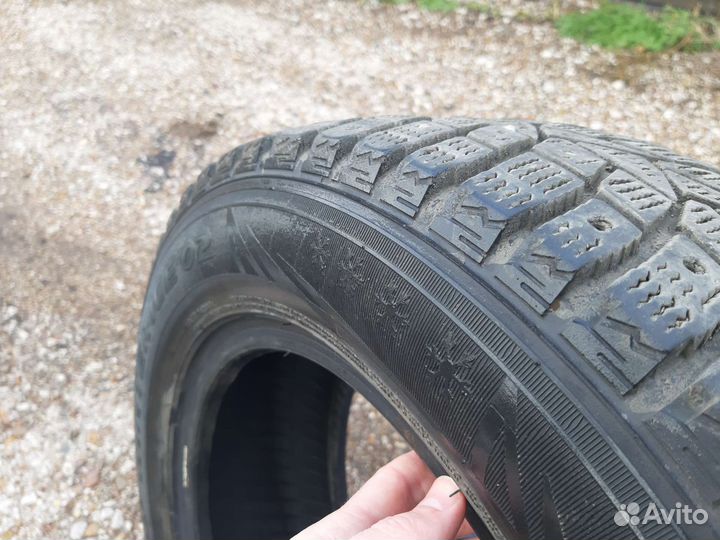 Dunlop SP Winter Ice02 195/60 R15