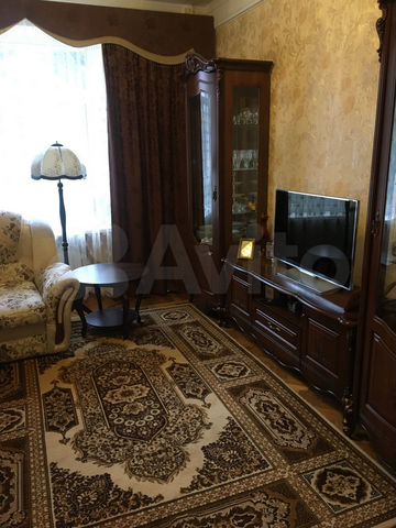 4-к. квартира, 96 м², 2/4 эт.