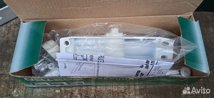 Доводчик дверной