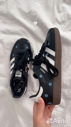 Женские кроссовки adidas samba