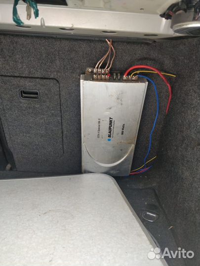 Audi A4 1.6 МТ, 1997, 232 238 км