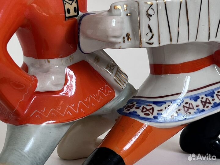 Статуэтка фарфор СССР Полонное Плясуны