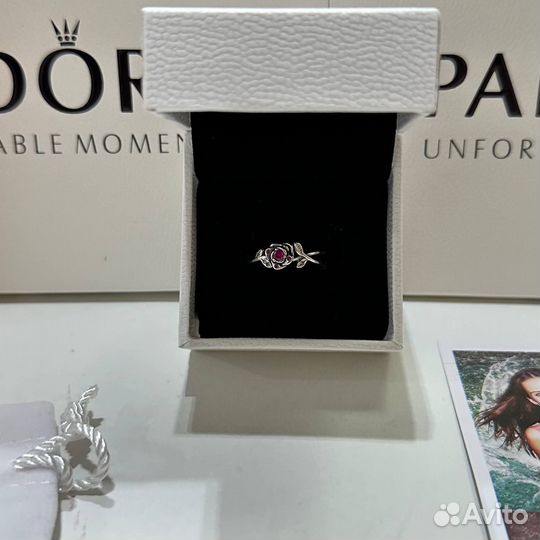 Кольцо Pandora Disney Красавица и Чудовище