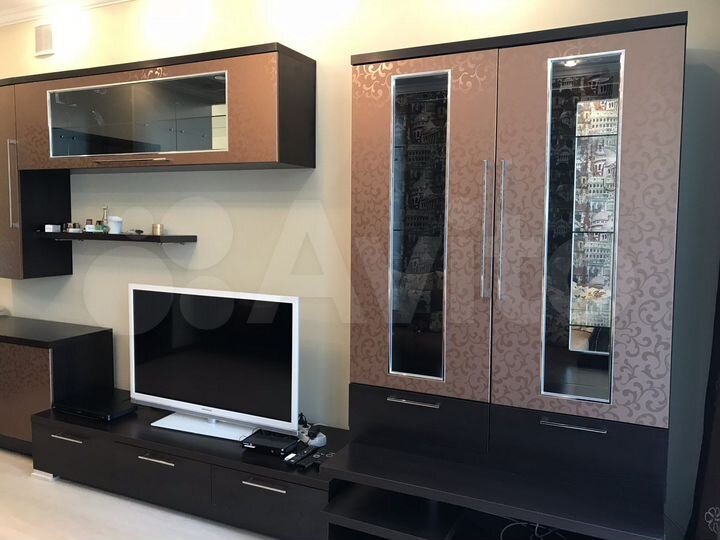 2-к. квартира, 63 м², 3/5 эт.