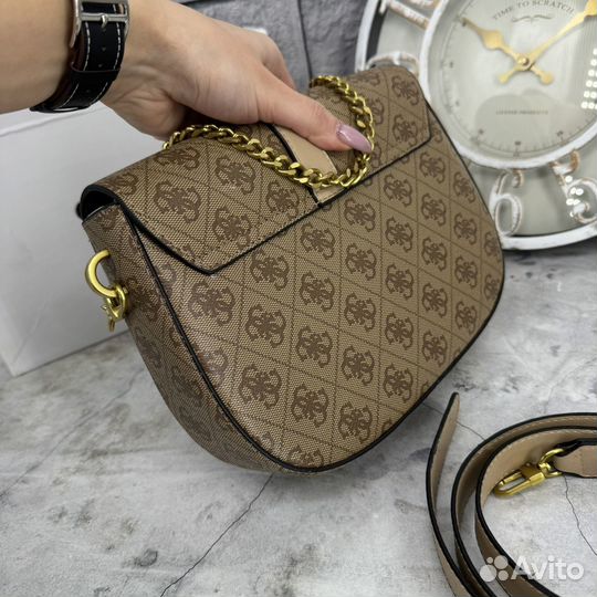 Сумка Guess с коробкой