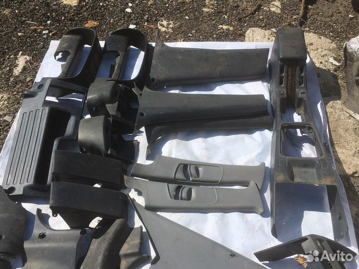 Пластик салона Nissan primera p10