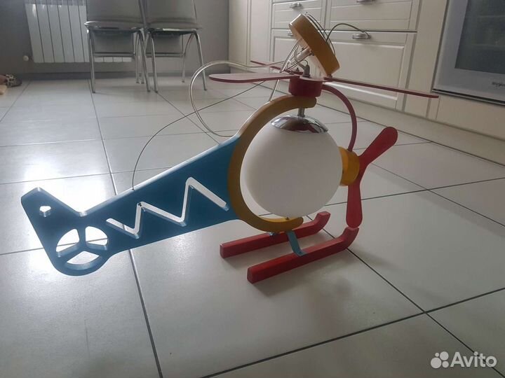 Люстра для детской