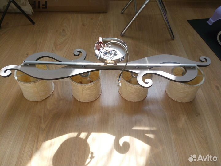 Люстра подвесная потолочная