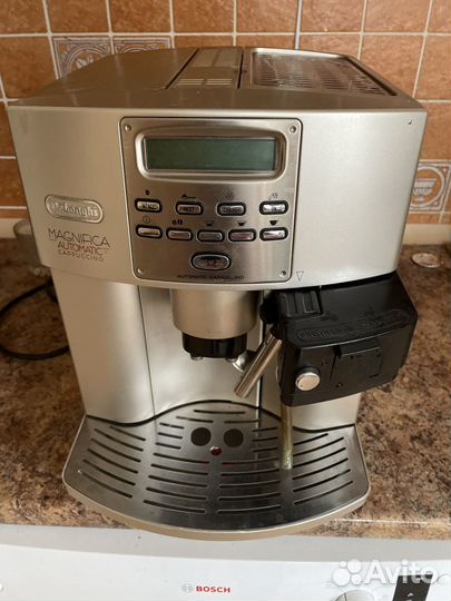Кофемашина delonghi
