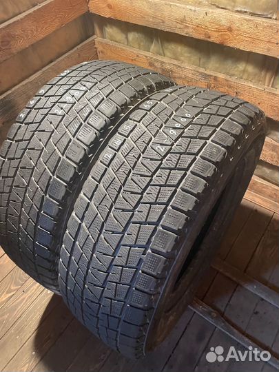 Bridgestone Blizzak DM-V1 265/65 R17