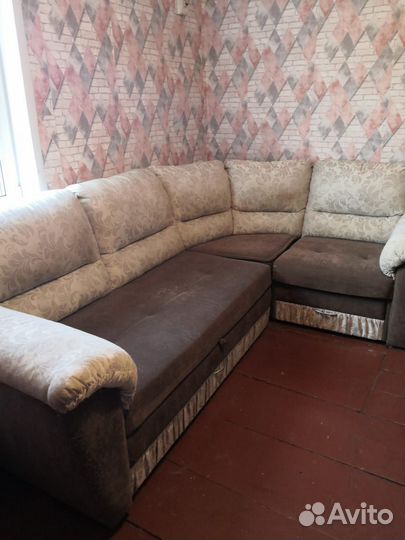 Угловой диван