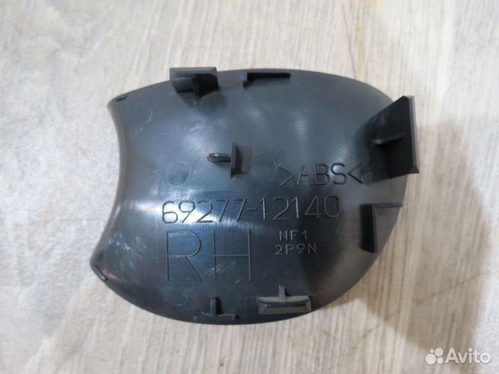 Накладка ручки внутренней Toyota Corolla 150