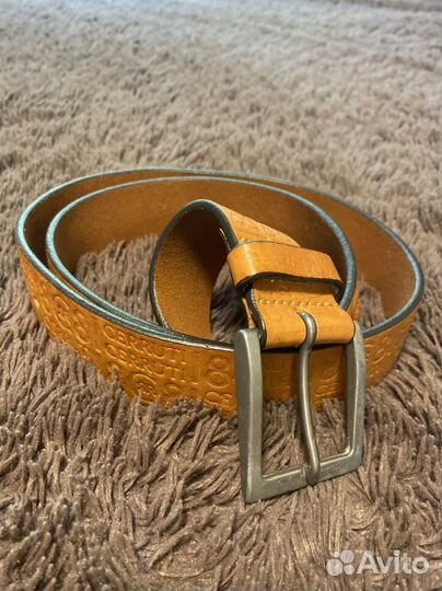 Мужской кожаный ремень