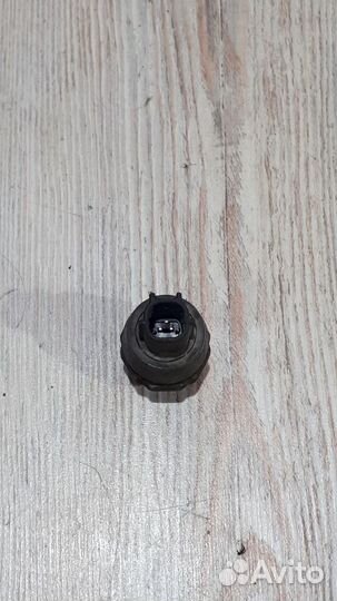 Датчик давления масла Nissan X-trail T31