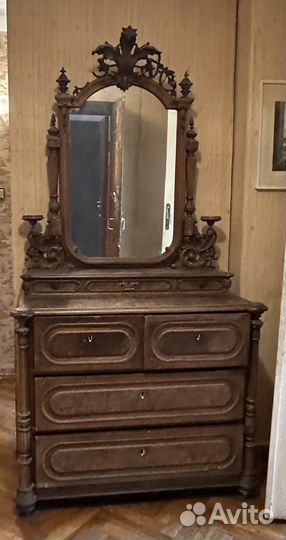 Комод деревянный старинный