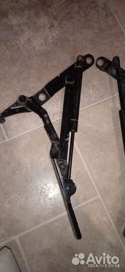 Петля крышки багажника киа Magentis 2005-2010