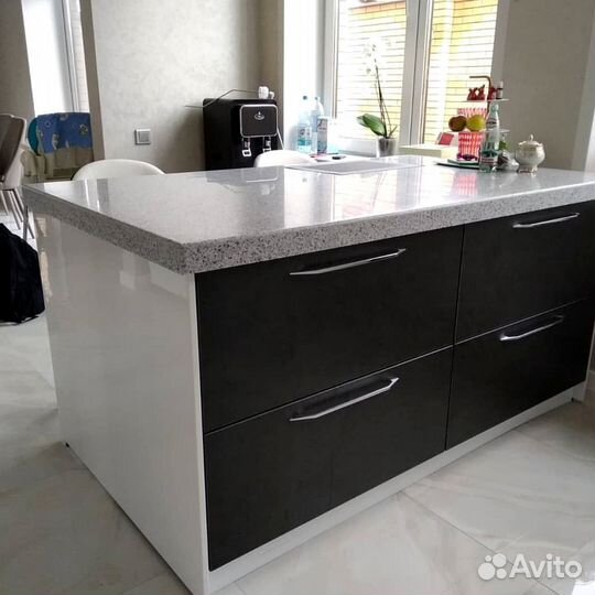 Кухонный гарнитур 