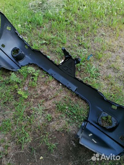 Бампер mitsubishi pajero sport 2