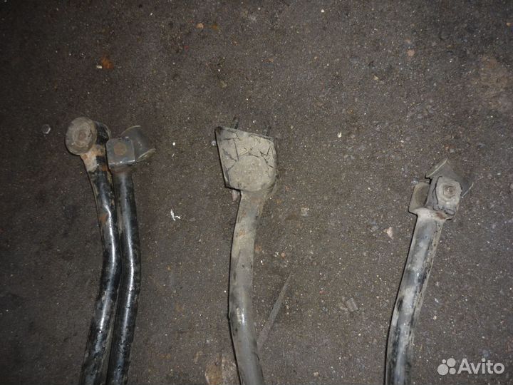 Кулиса Ниссан Альмера Классик