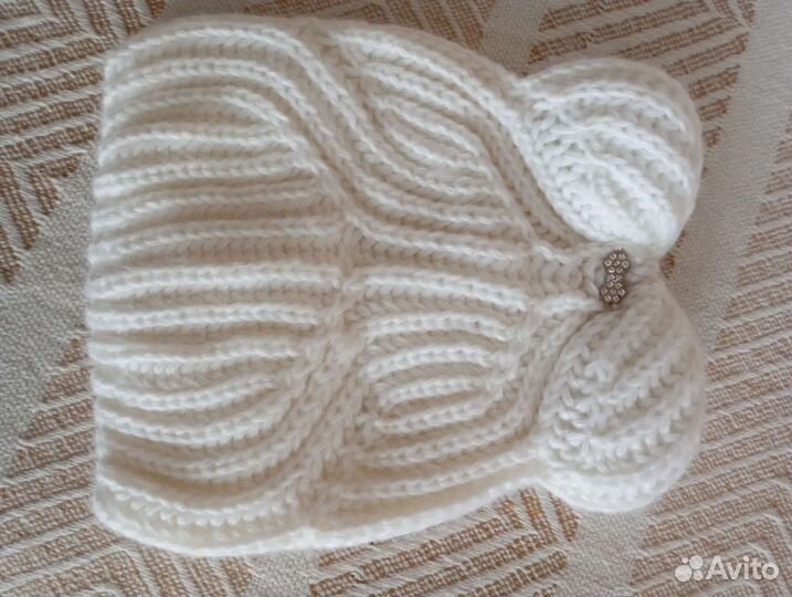 Шапка женская вязанная демисезонная