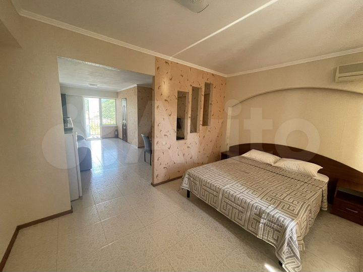 Комната 25 м², 1/3 эт.