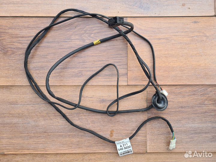 Провод Mercedes W211 W219 A2115405032
