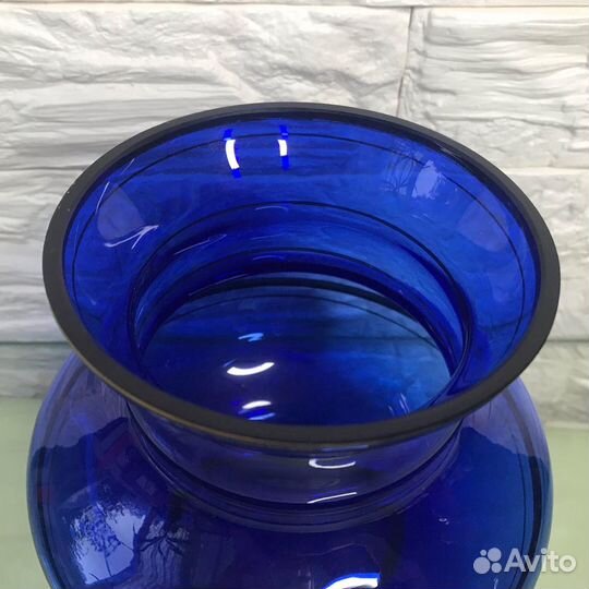 Ваза кобальтовое стекло СССР