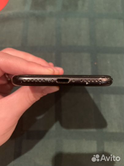 Телефон iPhone 7 128gb
