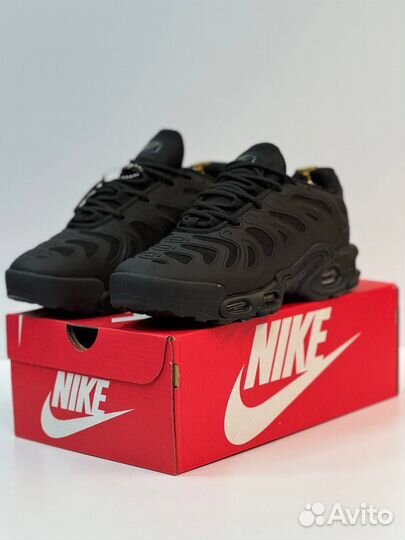 Кроссовки мужские nike AIR MAX plus чёрный цвет