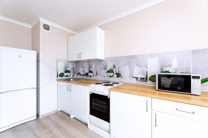 1-к. квартира, 42 м², 3/18 эт.