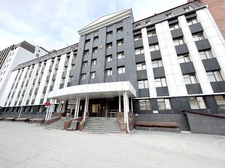 Помещение на 1 этаже, 338.3 м²