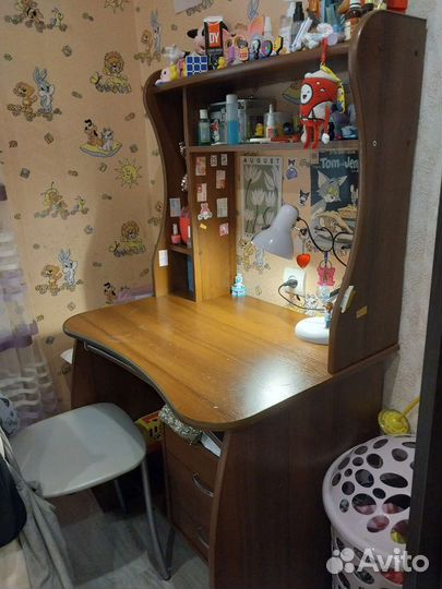 Компьютерный стол