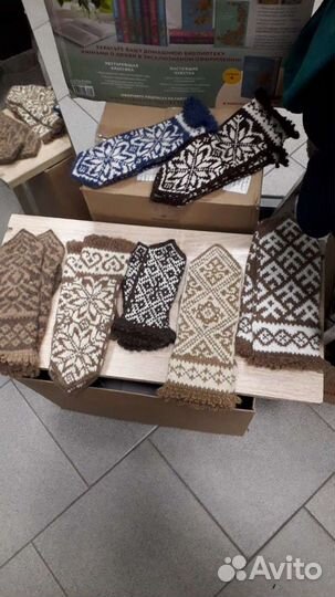 Варежки,носки,гольфы