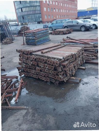 Телескопические стойки для строительных проектов Б/У