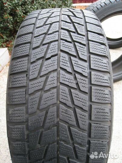 Bridgestone Blizzak LM-22 255/55 R18 109H