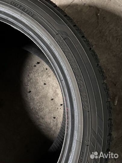 Yokohama Ice Guard IG60 235/45 R18