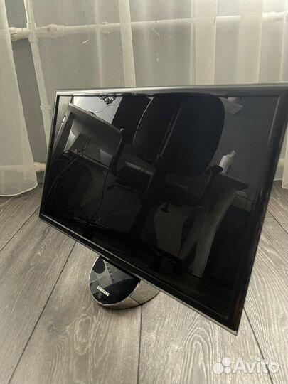 Монитор Samsung S23A750D