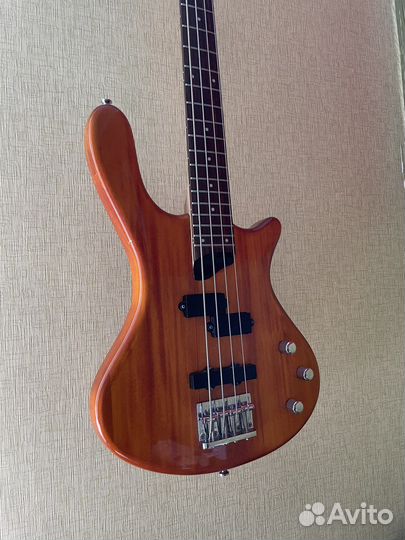 Бас гитара washburn taurus идеал