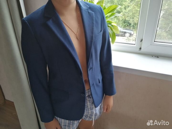 Школьный костюм