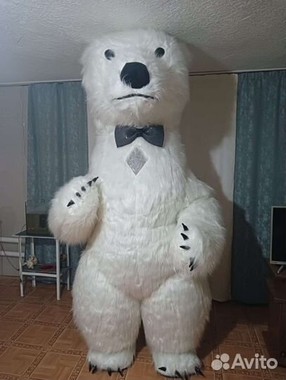 Белый мишка