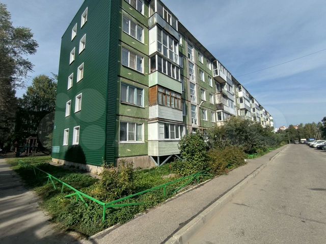 3-к. квартира, 49,3 м², 2/5 эт.