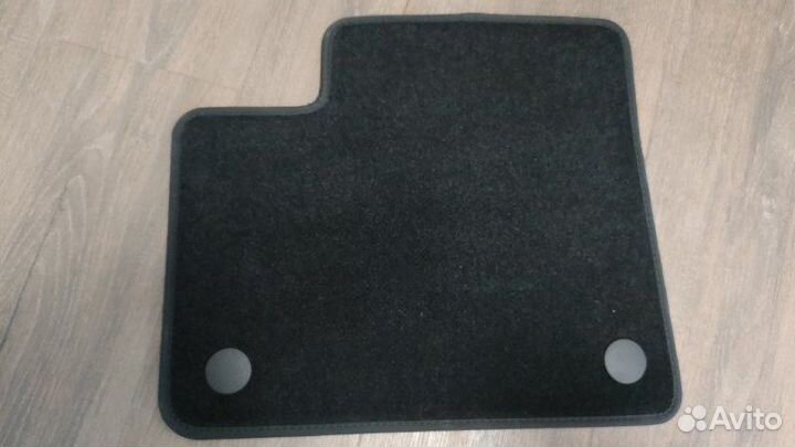 Коврик салона задний правый Mercedes W166