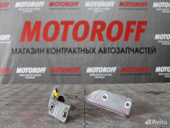 Шарнир капота Примьера P12 левый А599