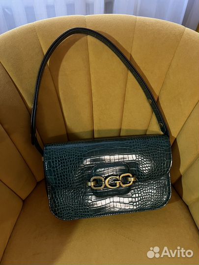 Сумка guess hensely croc green